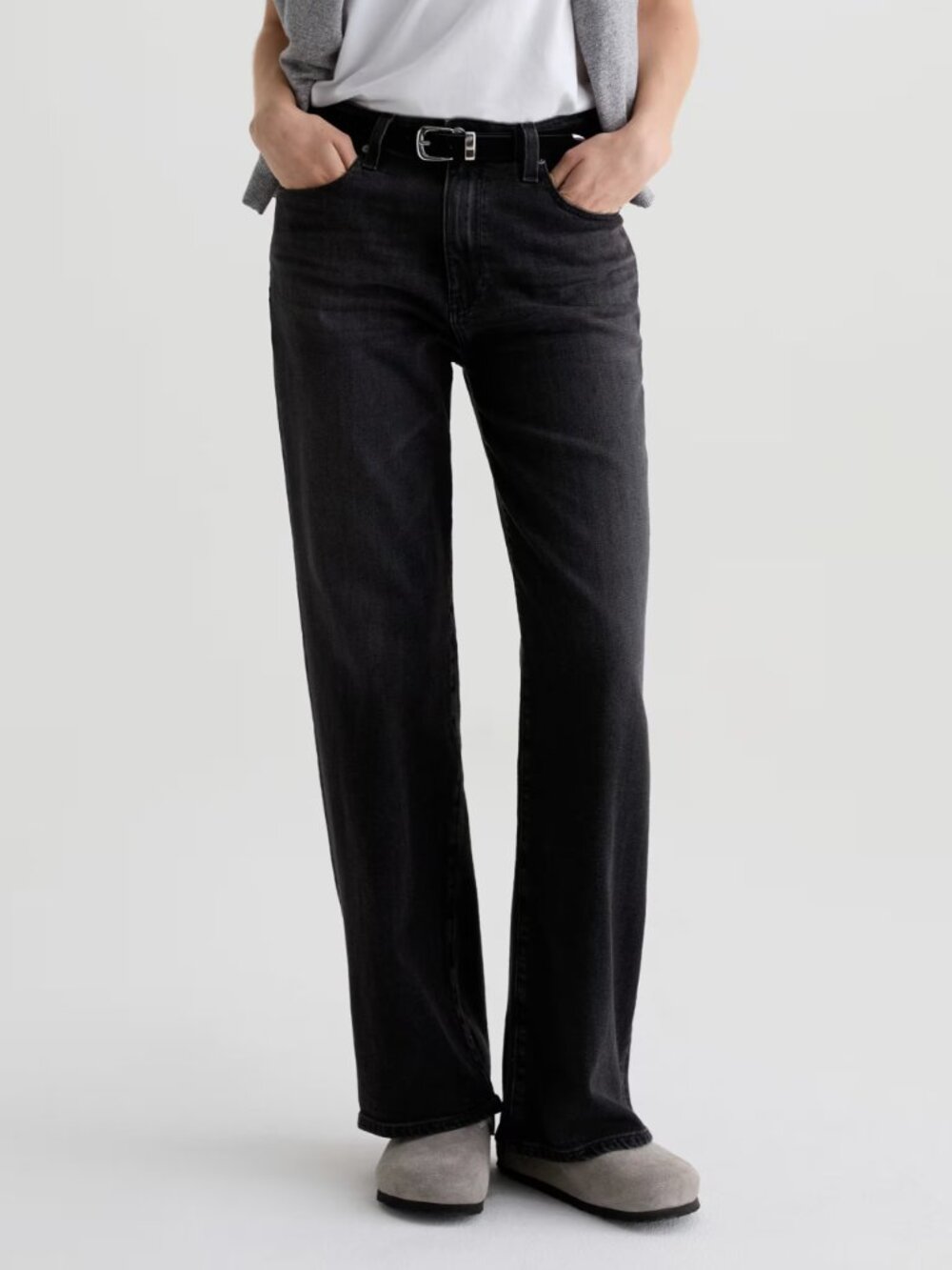 AG Jeans-- Kora Jean High-Rise Wide Leg (size 28, 32 inseam)